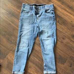 Apt. 9 Light Blue Ankle Jeans